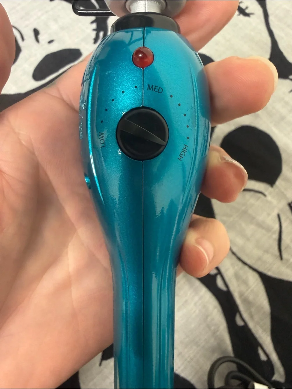 Bed Head Rock N' Roller Ceramic Curling Wand